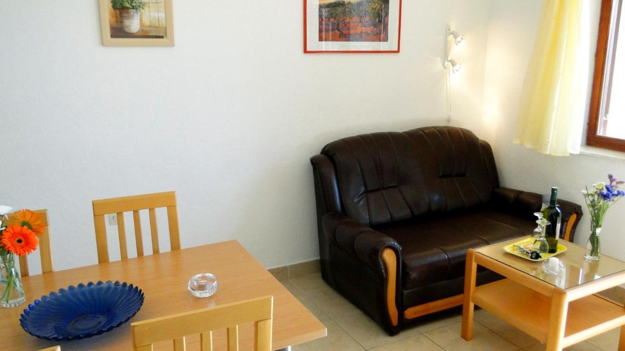 Holiday Home Apartment Tedo Klek Eksteriør billede